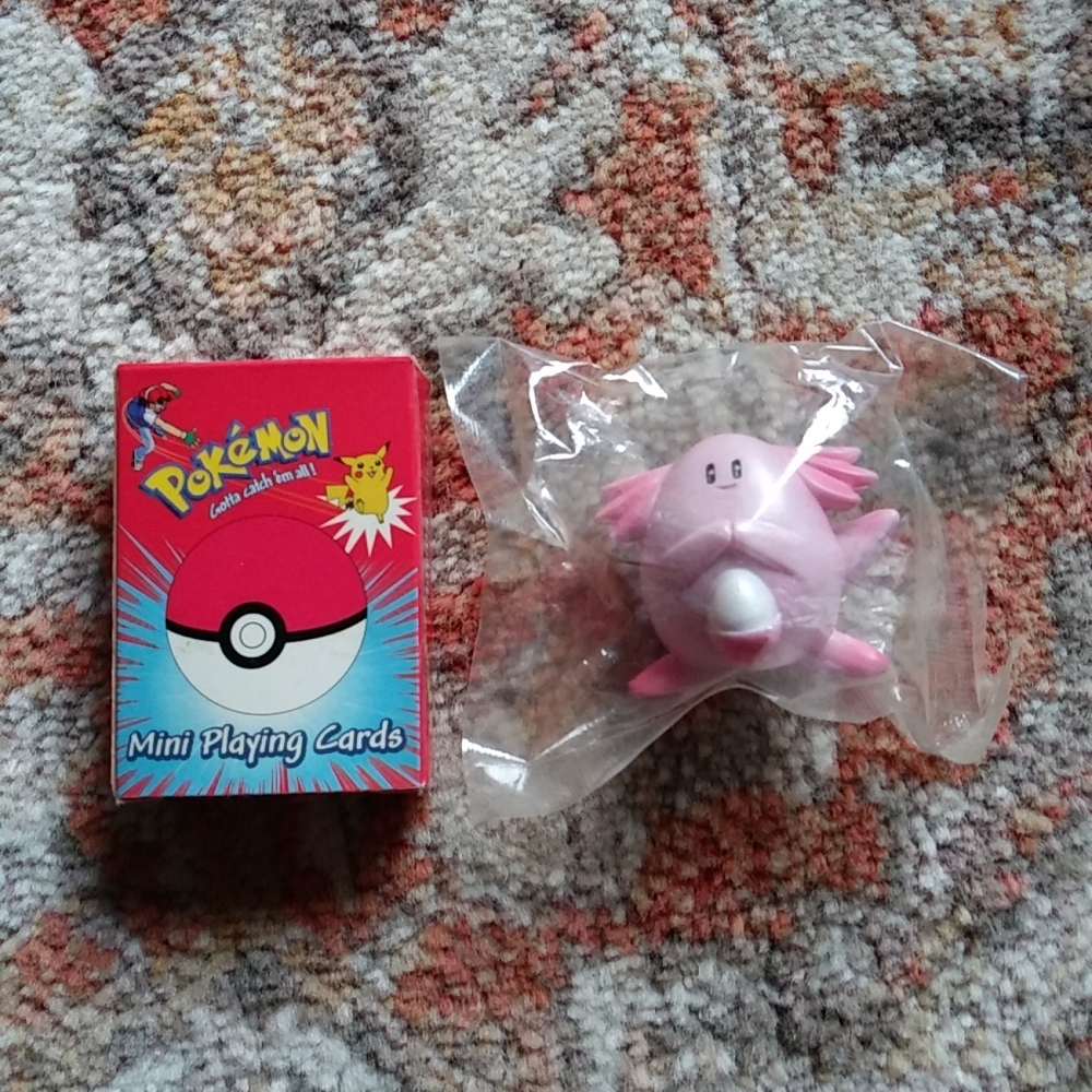Pokémon Mini Playing Cards & Pink Chansey Figure